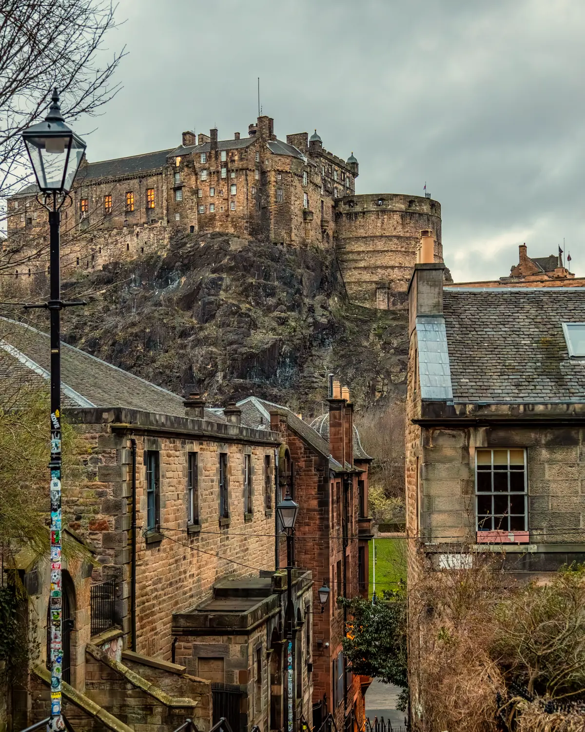 Edinburgh Castle from the Vennel steps